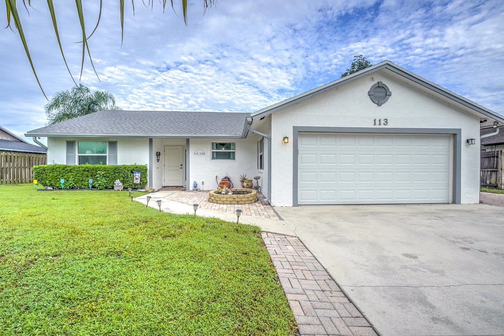 Royal Palm Beach, Florida, 33411, United States, 3 Bedrooms Bedrooms, ,2 BathroomsBathrooms,Residential,Forsale,1969897