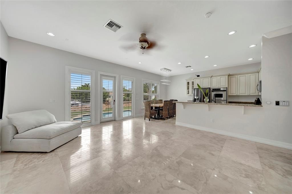 Fort Lauderdale, Florida, 33315, United States, 5 Bedrooms Bedrooms, ,4 BathroomsBathrooms,Residential,Forsale,1884598