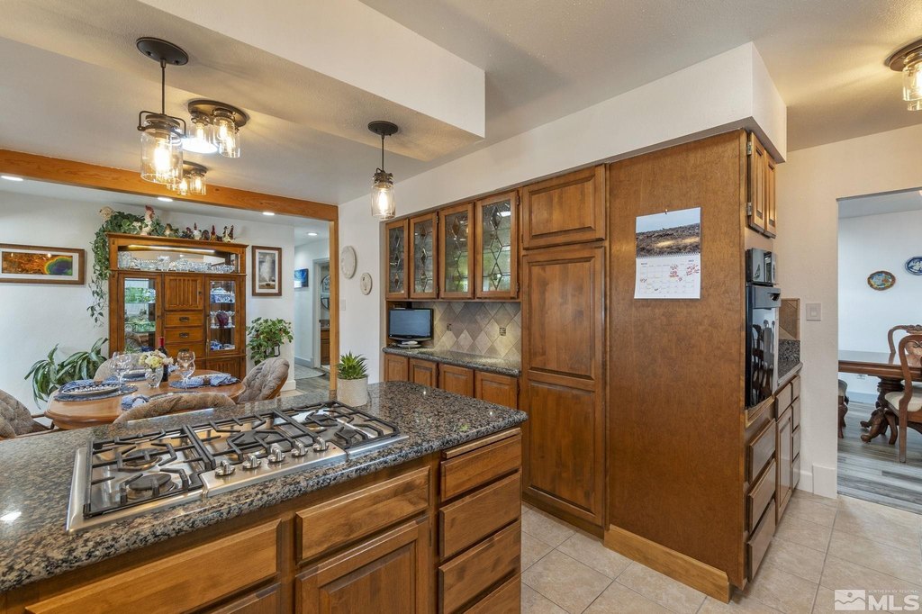 Gerlach, Nevada, 89412, United States, 4 Bedrooms Bedrooms, ,3.5 BathroomsBathrooms,Residential,Forsale,1910330