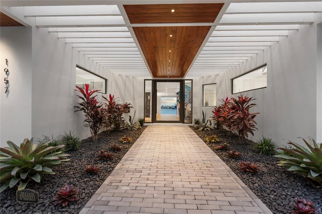 Fort Lauderdale, Florida, 33316, United States, 5 Bedrooms Bedrooms, ,6.5 BathroomsBathrooms,Residential,Forsale,1951896