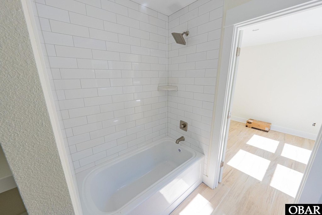 Avon, North Carolina, 27915, United States, 3 Bedrooms Bedrooms, ,2.5 BathroomsBathrooms,Residential,Forsale,1914405