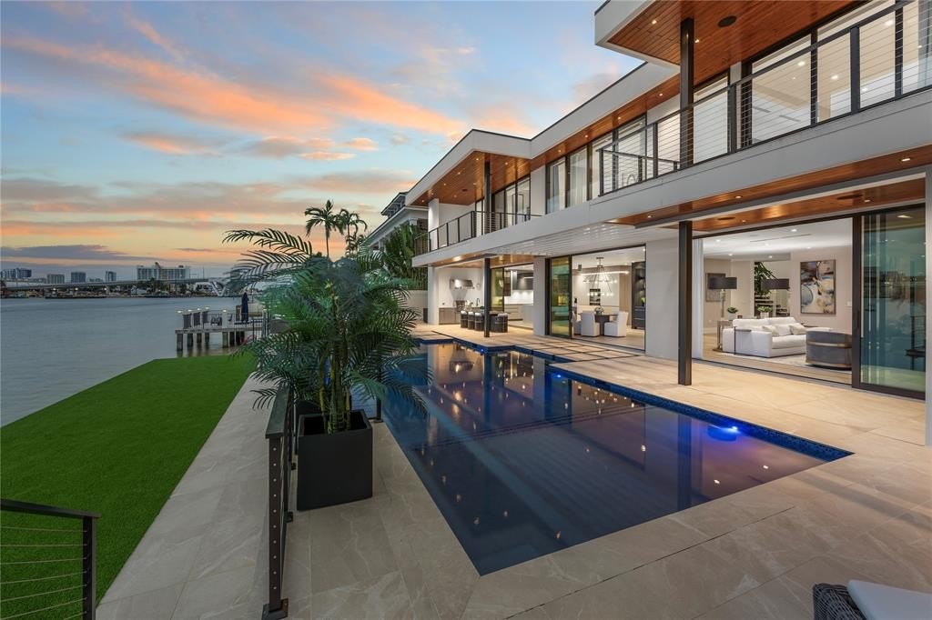 Fort Lauderdale, Florida, 33316, United States, 5 Bedrooms Bedrooms, ,6.5 BathroomsBathrooms,Residential,Forsale,1951896