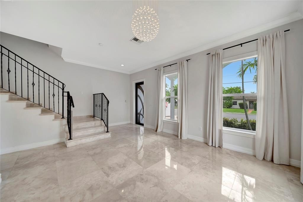 Fort Lauderdale, Florida, 33315, United States, 5 Bedrooms Bedrooms, ,4 BathroomsBathrooms,Residential,Forsale,1884598