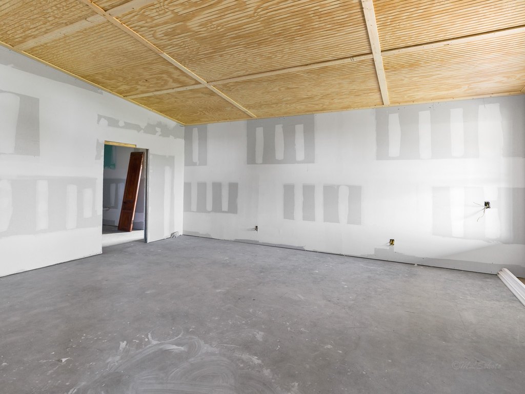 Santa Fe, Texas, 77517, United States, 2 Bedrooms Bedrooms, ,3.5 BathroomsBathrooms,Residential,Forsale,1936491