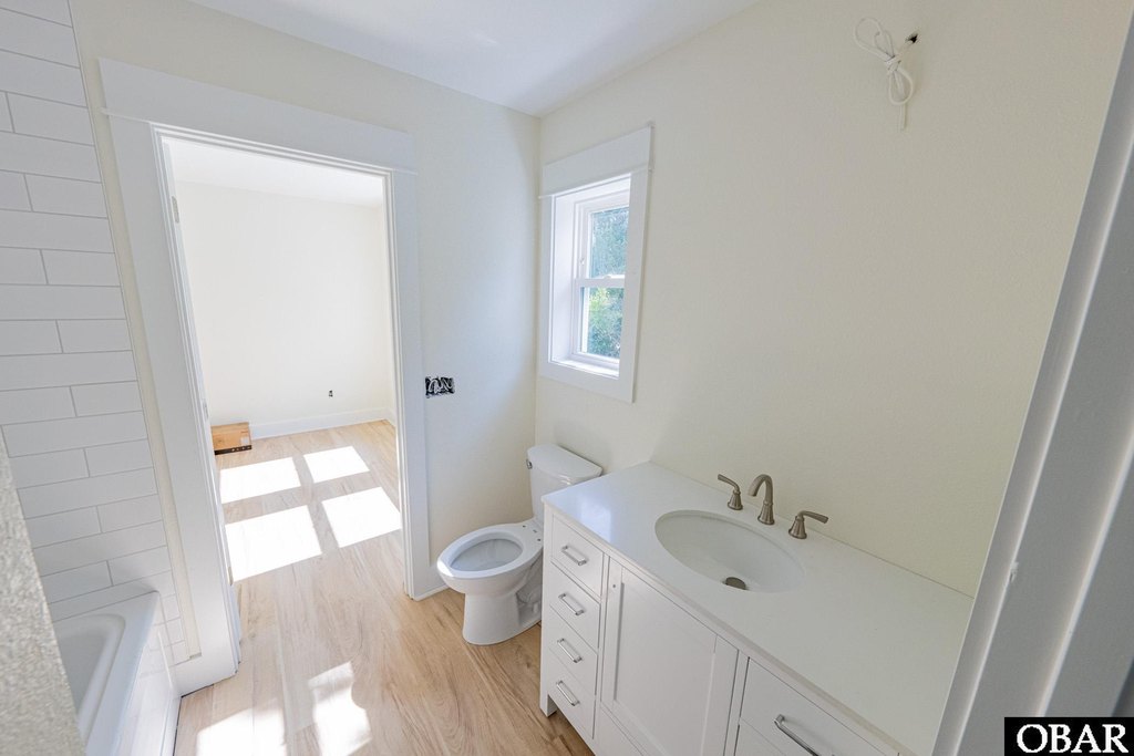 Avon, North Carolina, 27915, United States, 3 Bedrooms Bedrooms, ,2.5 BathroomsBathrooms,Residential,Forsale,1914405