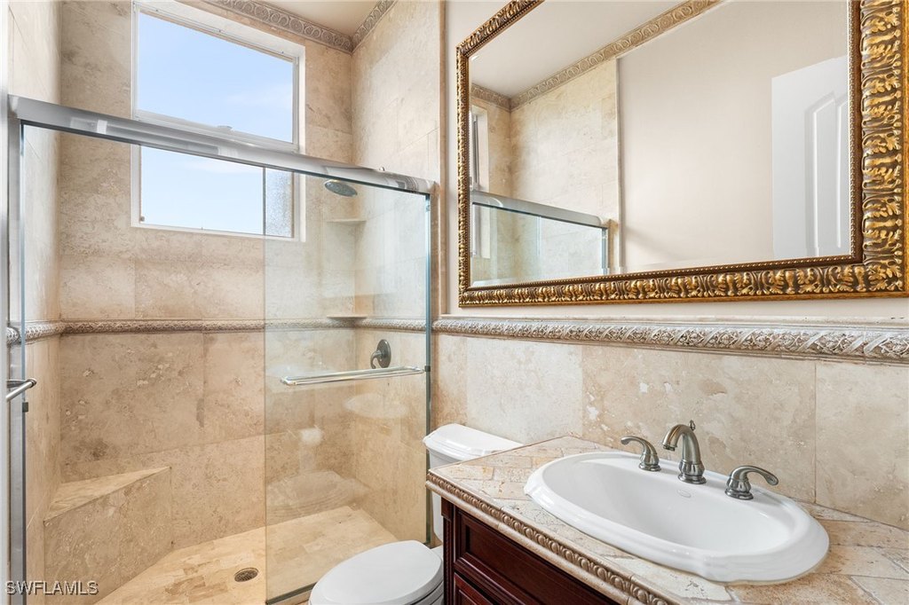 Fort Myers, Florida, 33901, United States, 6 Bedrooms Bedrooms, ,6.5 BathroomsBathrooms,Residential,Forsale,1995079