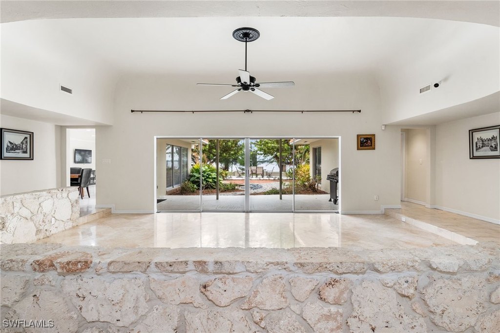 Fort Myers, Florida, 33901, United States, 6 Bedrooms Bedrooms, ,6.5 BathroomsBathrooms,Residential,Forsale,1995079