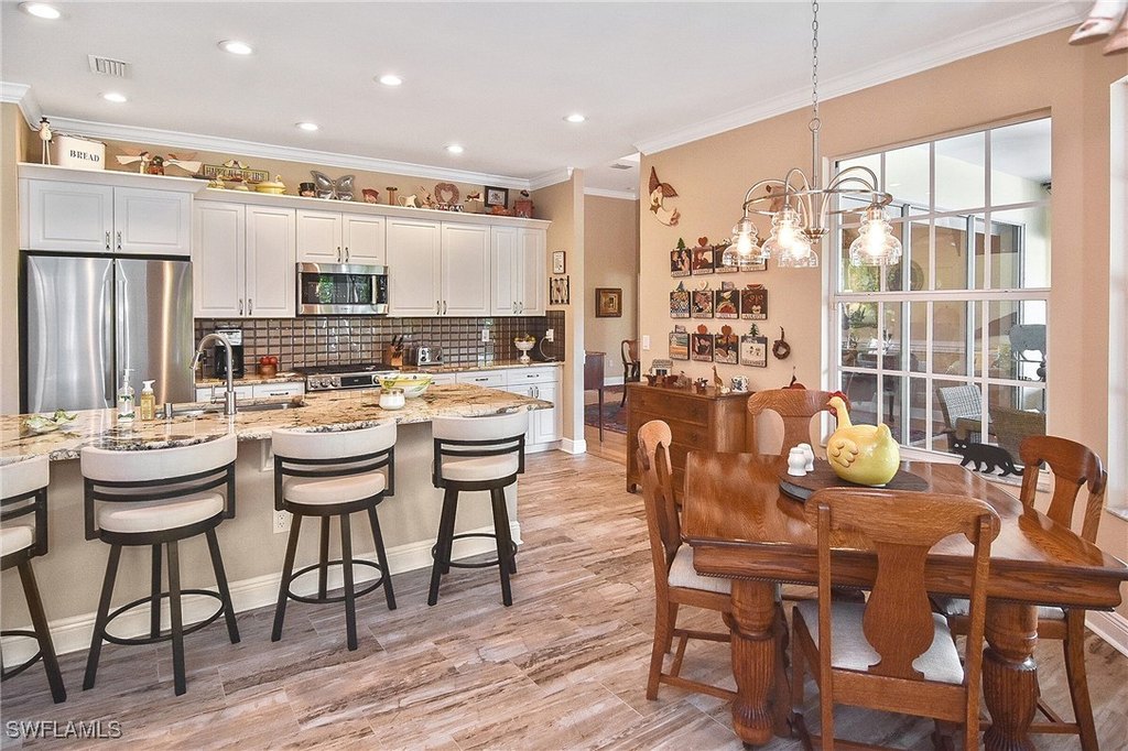 Fort Myers, Florida, 33919, United States, 3 Bedrooms Bedrooms, ,2.5 BathroomsBathrooms,Residential,Forsale,1995019