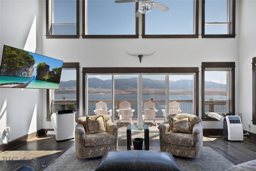 McAllister, Montana, 59729, United States, 4 Bedrooms Bedrooms, ,3.5 BathroomsBathrooms,Residential,Forsale,1915011