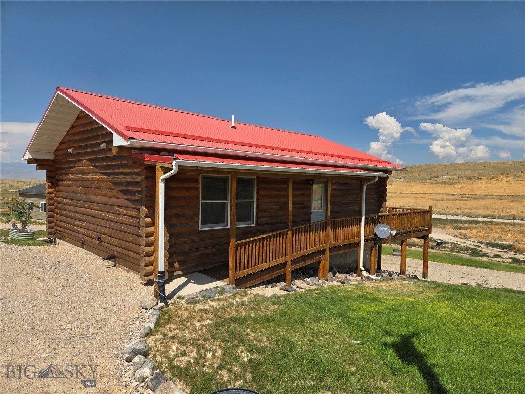 Twin Bridges, Montana, 59754, United States, 3 Bedrooms Bedrooms, ,1.5 BathroomsBathrooms,Residential,Forsale,1914983