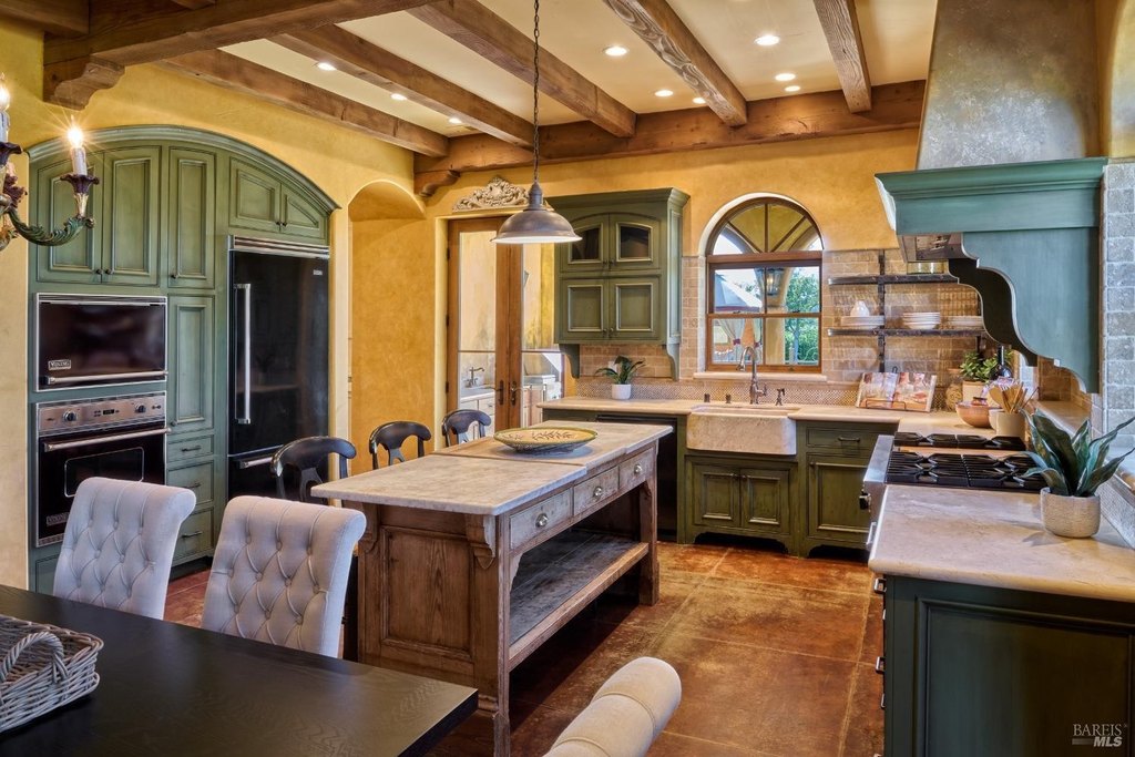 Sonoma, California, 95476, United States, 5 Bedrooms Bedrooms, ,4.5 BathroomsBathrooms,Residential,Forsale,1968170