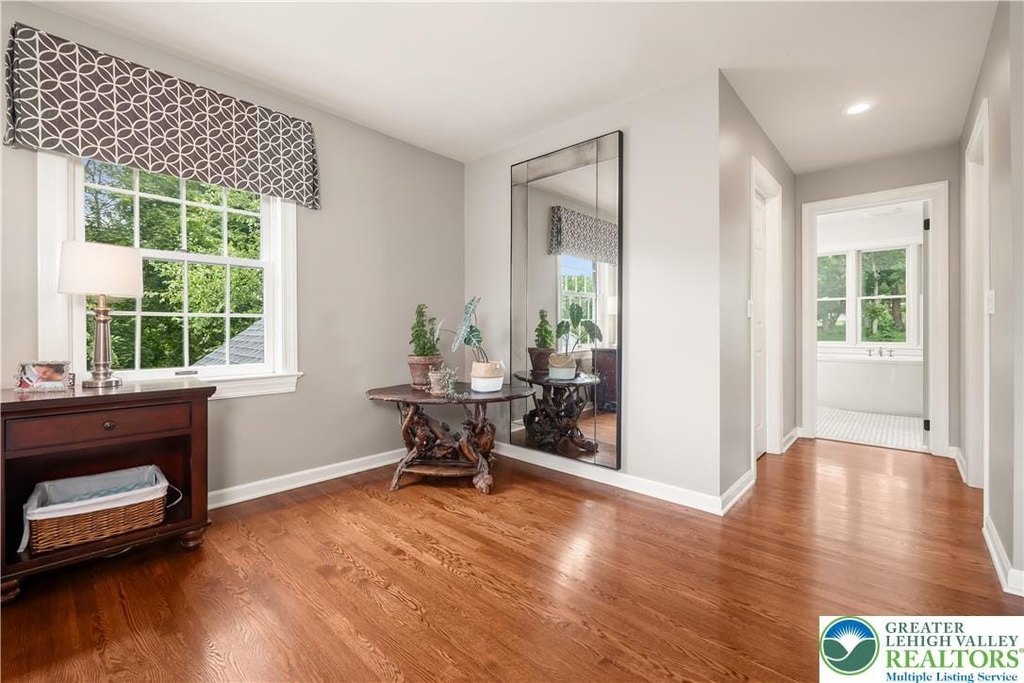 Lower Saucon Twp, Pennsylvania, 18015, United States, 6 Bedrooms Bedrooms, ,2.5 BathroomsBathrooms,Residential,Forsale,1929508