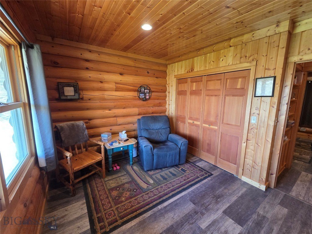 Twin Bridges, Montana, 59754, United States, 3 Bedrooms Bedrooms, ,1.5 BathroomsBathrooms,Residential,Forsale,1914983