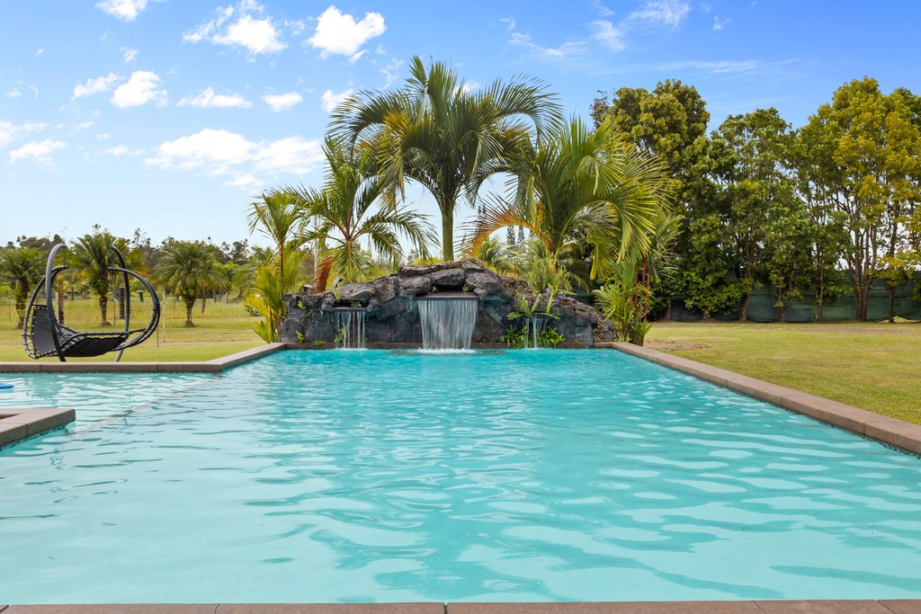 Kurtistown, Hawaii, 96760, United States, 4 Bedrooms Bedrooms, ,4.5 BathroomsBathrooms,Residential,Forsale,1989816