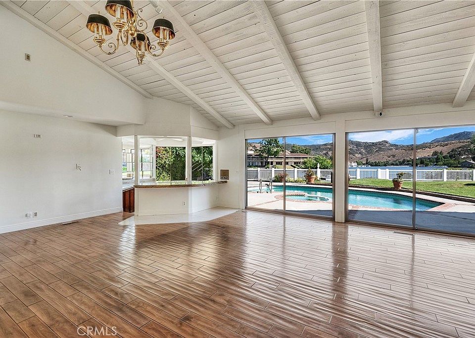 Westlake Village, California, 91361, United States, 4 Bedrooms Bedrooms, ,5 BathroomsBathrooms,Residential,Forsale,1919220