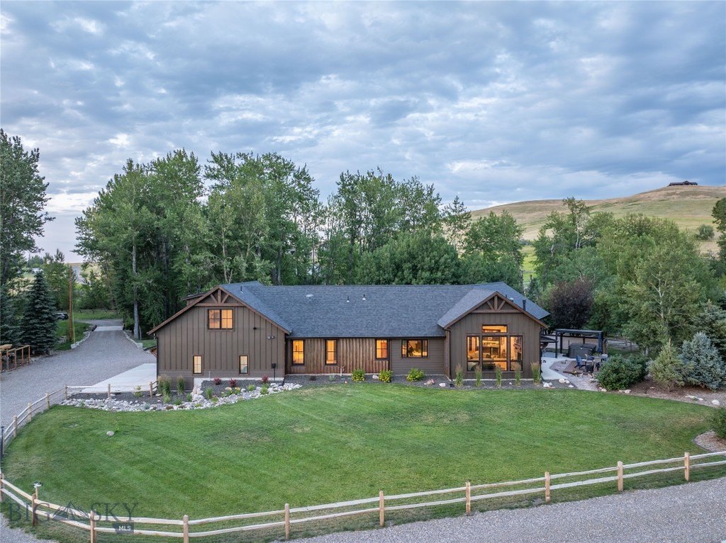 Gallatin Gateway, Montana, 59730, United States, 4 Bedrooms Bedrooms, ,3.5 BathroomsBathrooms,Residential,Forsale,1894829