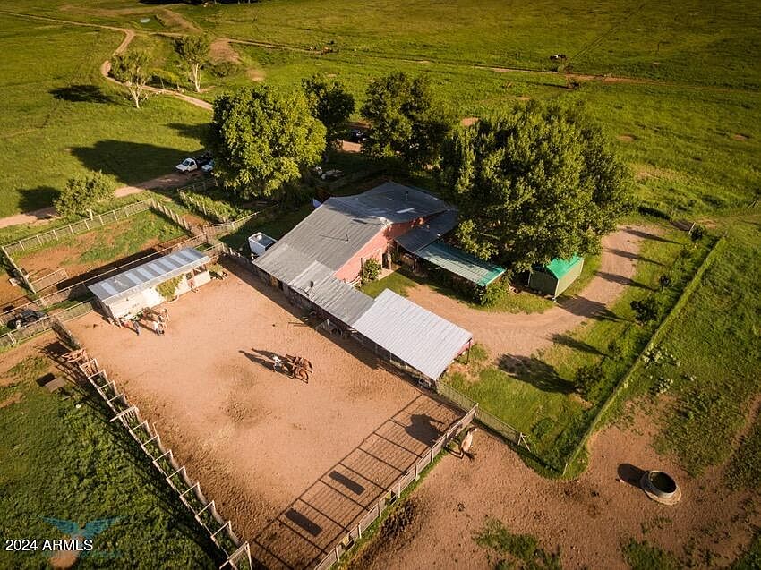 Patagonia, Arizona, 85624, United States, 2 Bedrooms Bedrooms, ,3 BathroomsBathrooms,Residential,Forsale,1919214