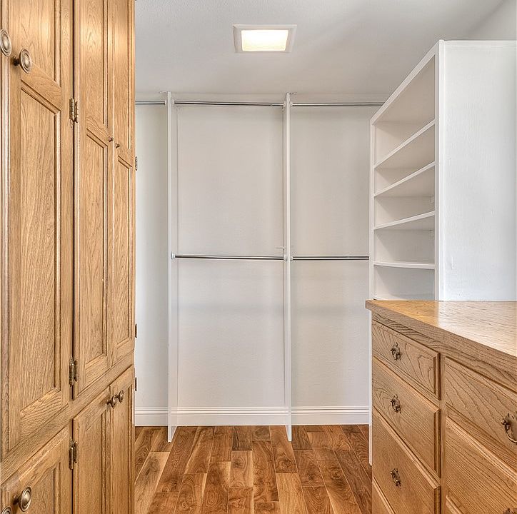 Westlake Village, California, 91361, United States, 4 Bedrooms Bedrooms, ,5 BathroomsBathrooms,Residential,Forsale,1919220