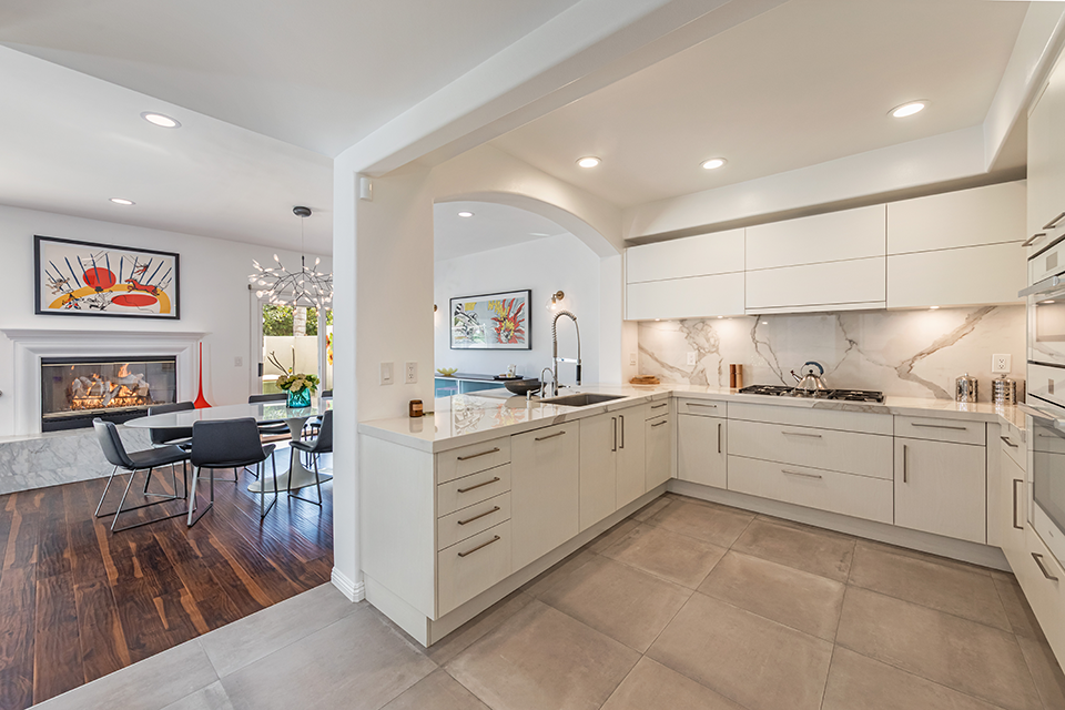 Malibu, California, 90265, United States, 2 Bedrooms Bedrooms, ,3 BathroomsBathrooms,Residential,Forsale,1904951