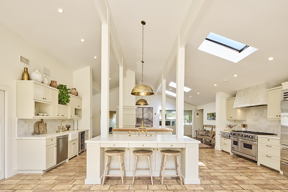 Malibu, California, 90265, United States, 4 Bedrooms Bedrooms, ,4 BathroomsBathrooms,Residential,Forsale,1904948