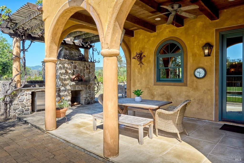 Sonoma, California, 95476, United States, 5 Bedrooms Bedrooms, ,4.5 BathroomsBathrooms,Residential,Forsale,1968170