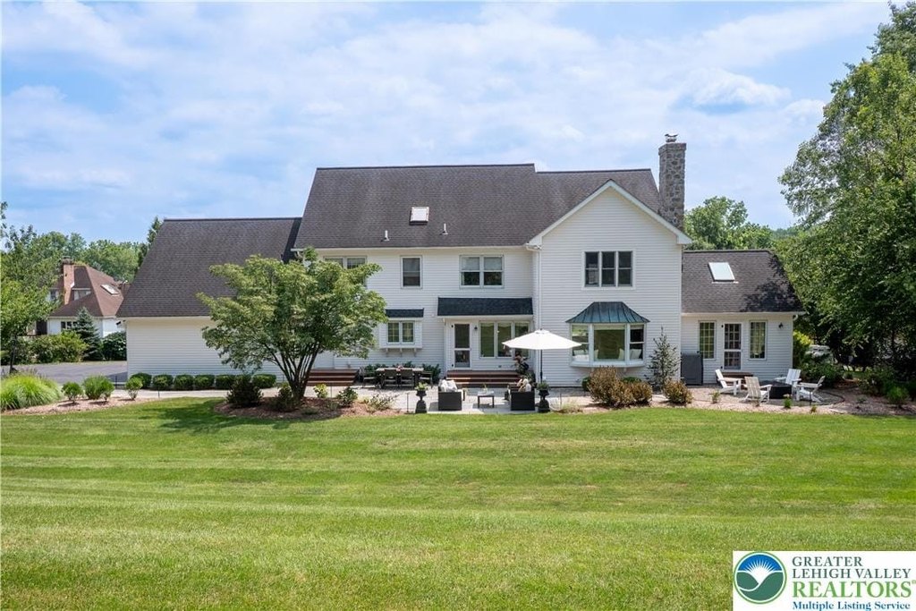 Lower Saucon Twp, Pennsylvania, 18015, United States, 6 Bedrooms Bedrooms, ,2.5 BathroomsBathrooms,Residential,Forsale,1929508