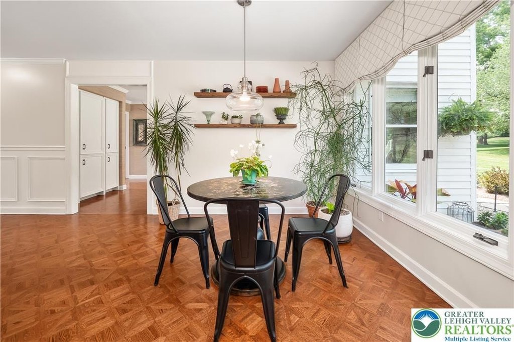 Lower Saucon Twp, Pennsylvania, 18015, United States, 6 Bedrooms Bedrooms, ,2.5 BathroomsBathrooms,Residential,Forsale,1929508