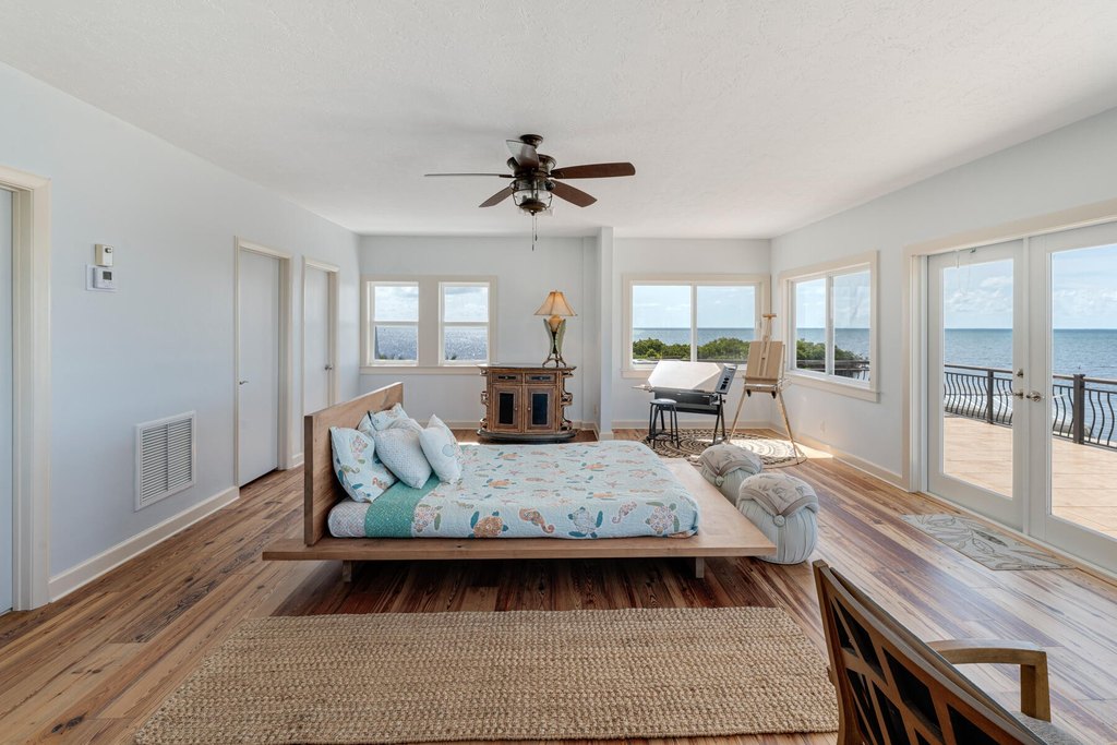 Plantation Key, Florida, 33036, United States, 4 Bedrooms Bedrooms, ,4 BathroomsBathrooms,Residential,Forsale,2011121