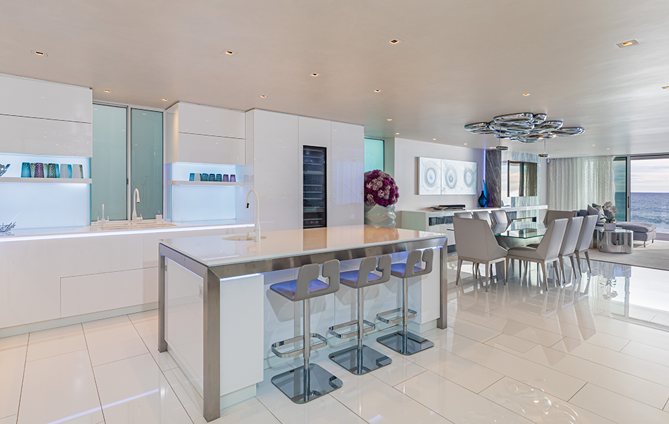 Malibu, California, 90265, United States, 4 Bedrooms Bedrooms, ,4 BathroomsBathrooms,Residential,Forsale,1993990