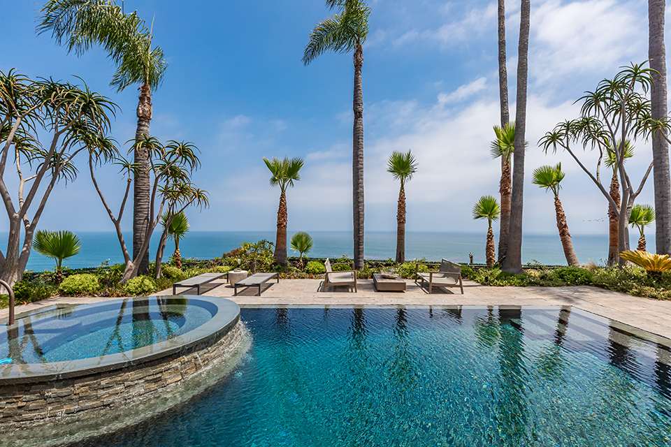 Malibu, California, 90265, United States, 5 Bedrooms Bedrooms, ,7 BathroomsBathrooms,Residential,Forsale,1904946