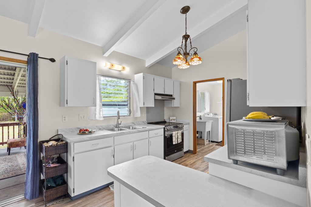 Kurtistown, Hawaii, 96760, United States, 4 Bedrooms Bedrooms, ,4.5 BathroomsBathrooms,Residential,Forsale,1989816