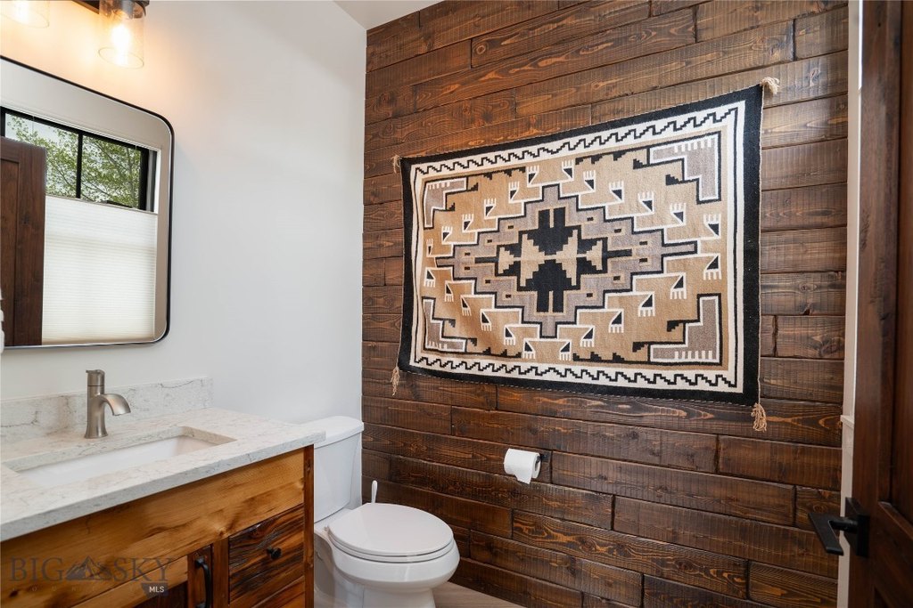 Gallatin Gateway, Montana, 59730, United States, 4 Bedrooms Bedrooms, ,3.5 BathroomsBathrooms,Residential,Forsale,1894829