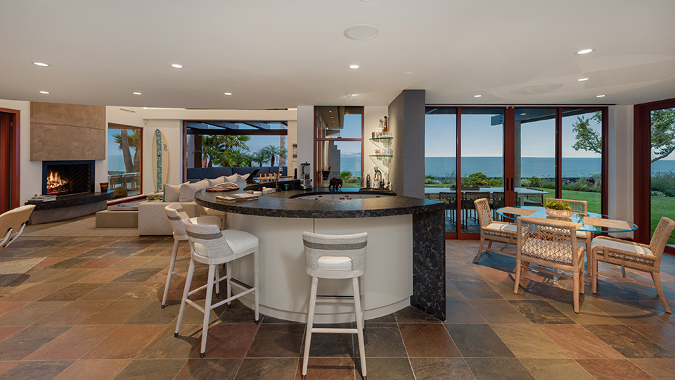 Malibu, California, 90265, United States, 5 Bedrooms Bedrooms, ,7 BathroomsBathrooms,Residential,Forsale,1904946