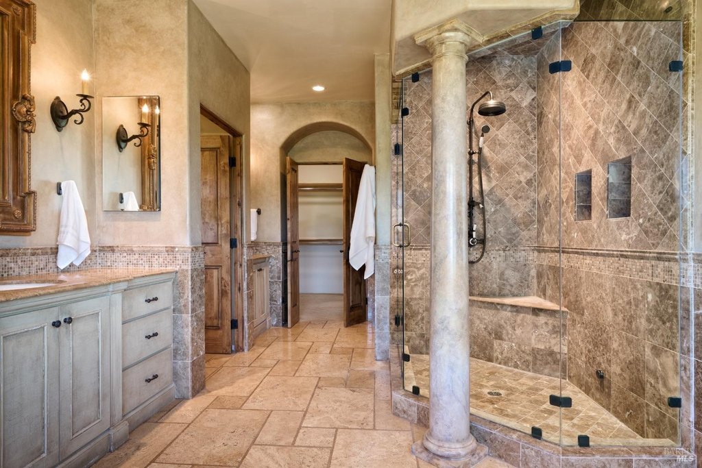 Sonoma, California, 95476, United States, 5 Bedrooms Bedrooms, ,4.5 BathroomsBathrooms,Residential,Forsale,1968170