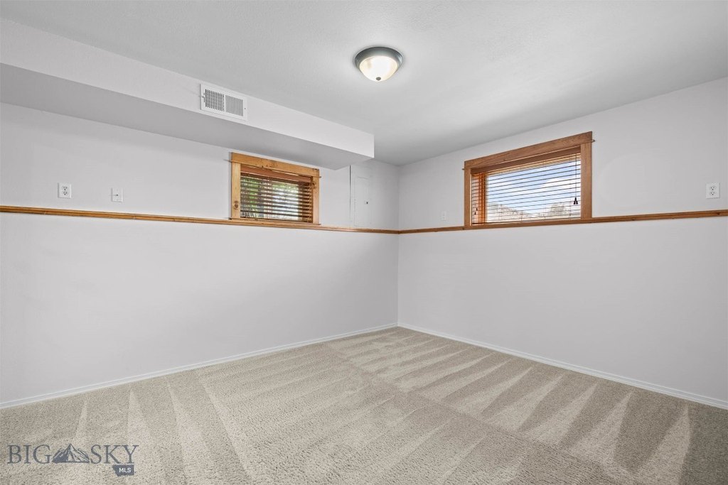 Livingston, Montana, 59047, United States, 4 Bedrooms Bedrooms, ,2 BathroomsBathrooms,Residential,Forsale,1944300