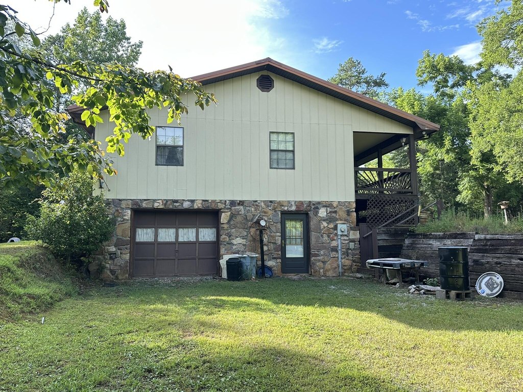 Dandridge, Tennessee, 37725, United States, 3 Bedrooms Bedrooms, ,2 BathroomsBathrooms,Residential,Forsale,1919014
