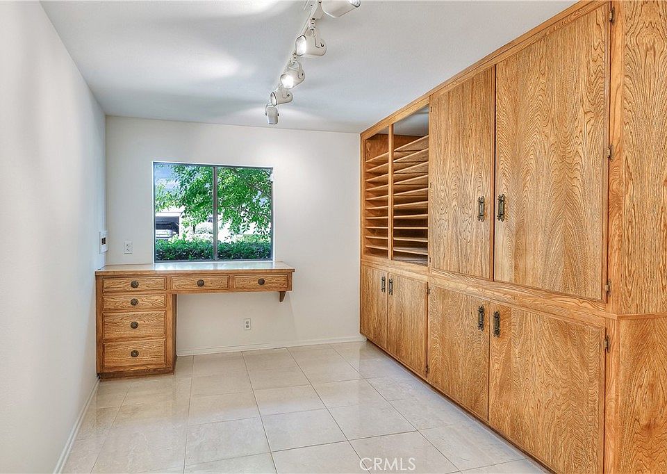 Westlake Village, California, 91361, United States, 4 Bedrooms Bedrooms, ,5 BathroomsBathrooms,Residential,Forsale,1919220