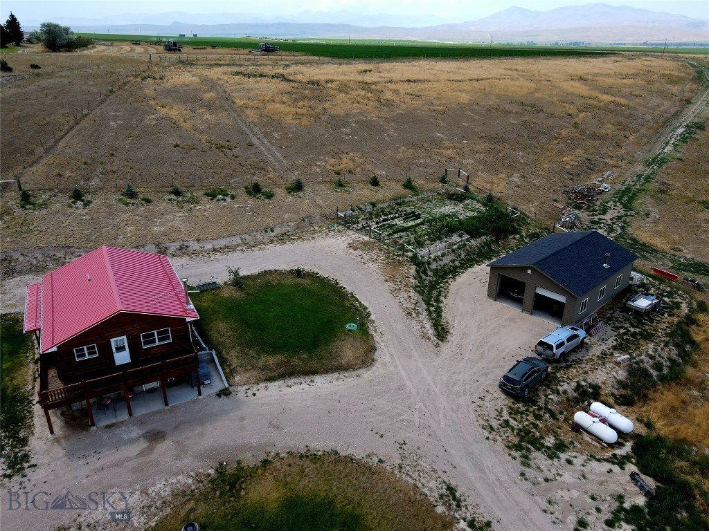 Twin Bridges, Montana, 59754, United States, 3 Bedrooms Bedrooms, ,1.5 BathroomsBathrooms,Residential,Forsale,1914983