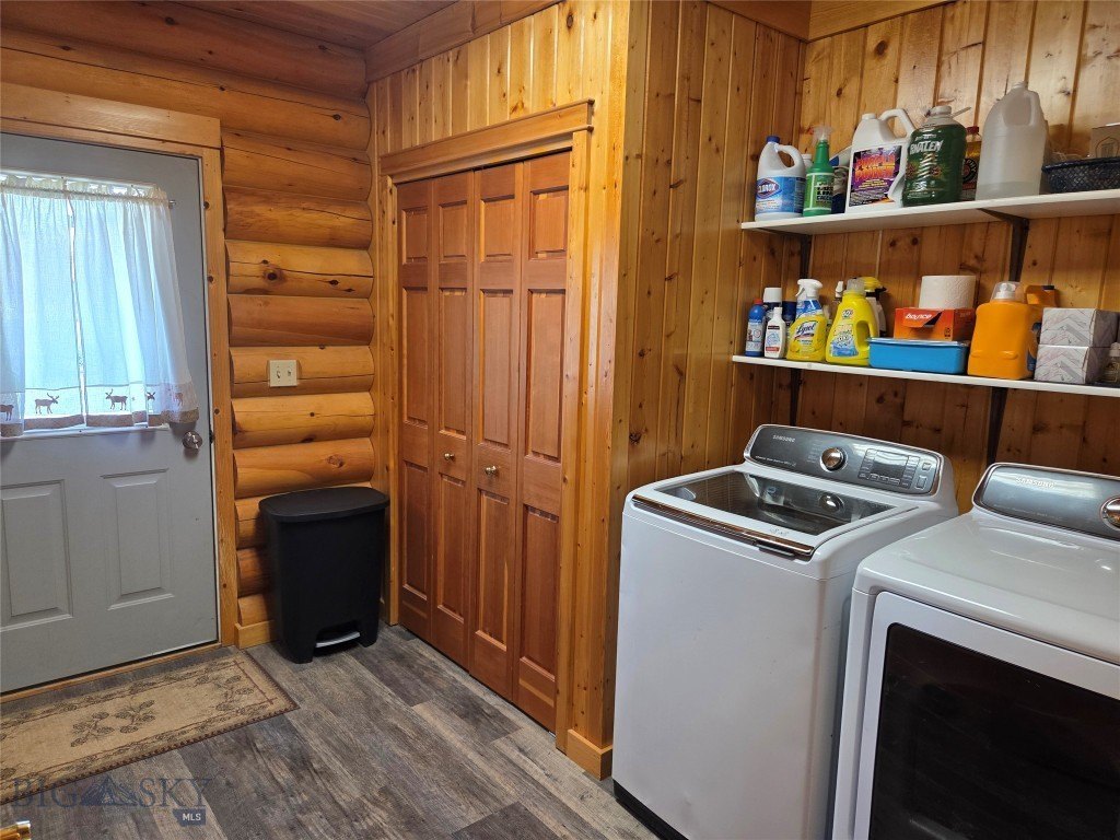Twin Bridges, Montana, 59754, United States, 3 Bedrooms Bedrooms, ,1.5 BathroomsBathrooms,Residential,Forsale,1914983