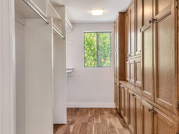 Westlake Village, California, 91361, United States, 4 Bedrooms Bedrooms, ,5 BathroomsBathrooms,Residential,Forsale,1919220