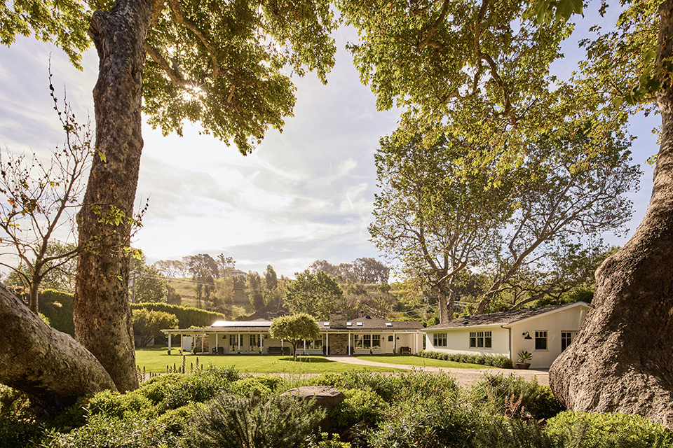 Malibu, California, 90265, United States, 4 Bedrooms Bedrooms, ,4 BathroomsBathrooms,Residential,Forsale,1904948