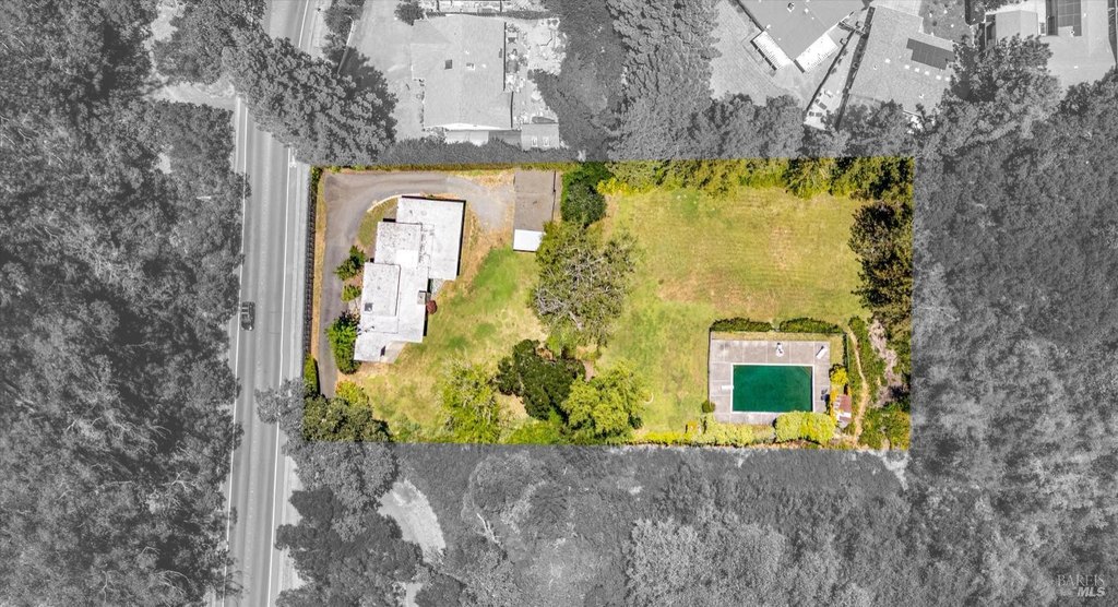 Santa Rosa, California, 95404, United States, 3 Bedrooms Bedrooms, ,1.5 BathroomsBathrooms,Residential,Forsale,1934051