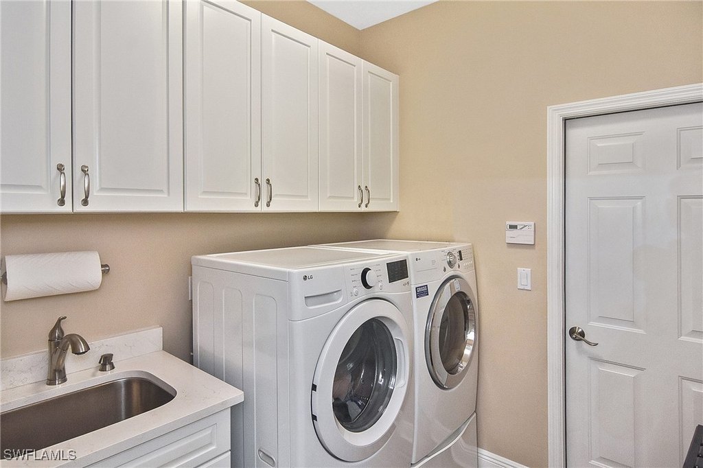 Fort Myers, Florida, 33919, United States, 3 Bedrooms Bedrooms, ,2.5 BathroomsBathrooms,Residential,Forsale,1995019