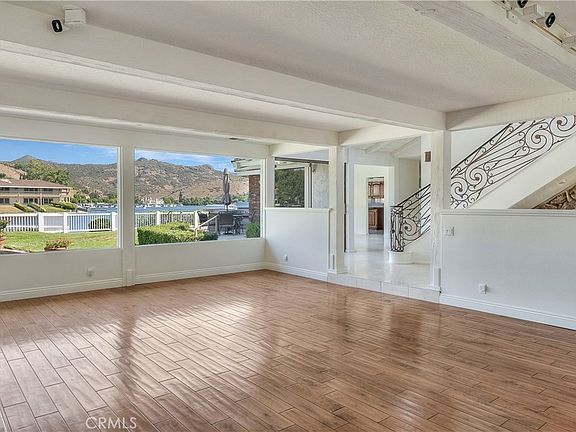 Westlake Village, California, 91361, United States, 4 Bedrooms Bedrooms, ,5 BathroomsBathrooms,Residential,Forsale,1919220