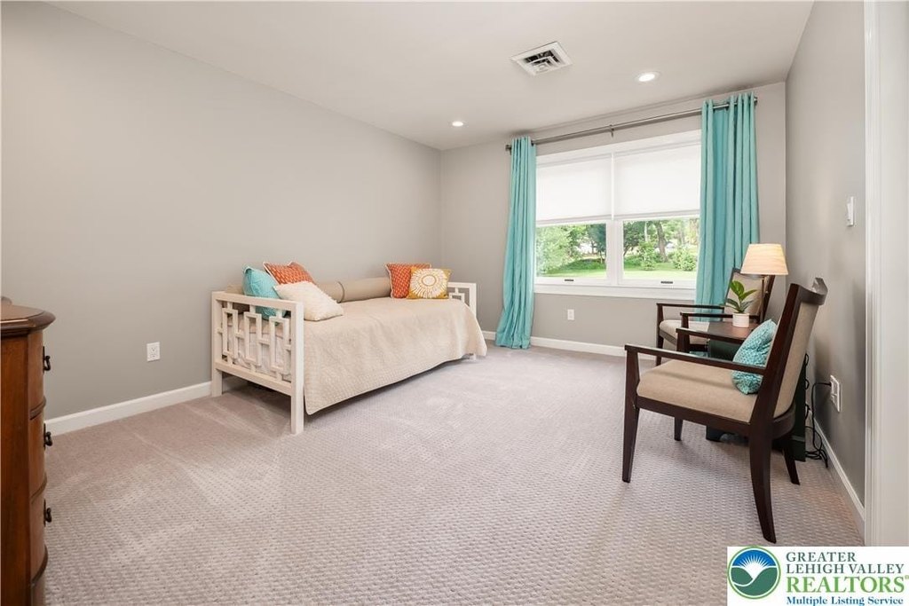 Lower Saucon Twp, Pennsylvania, 18015, United States, 6 Bedrooms Bedrooms, ,2.5 BathroomsBathrooms,Residential,Forsale,1929508