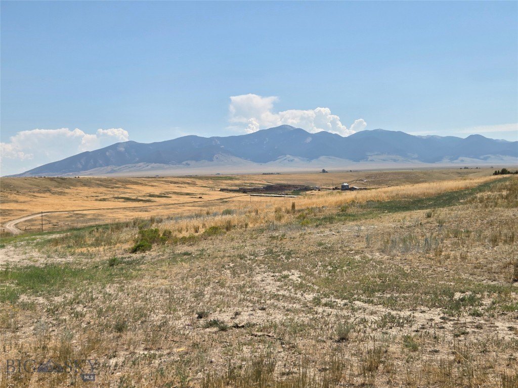 Twin Bridges, Montana, 59754, United States, 3 Bedrooms Bedrooms, ,1.5 BathroomsBathrooms,Residential,Forsale,1914983