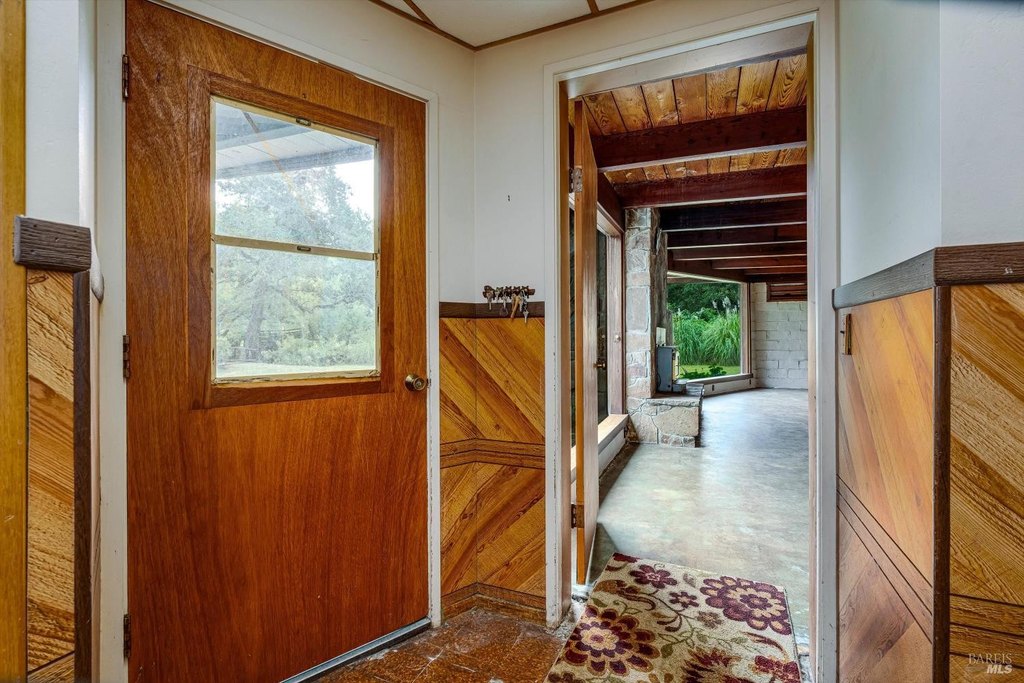 Santa Rosa, California, 95404, United States, 3 Bedrooms Bedrooms, ,1.5 BathroomsBathrooms,Residential,Forsale,1934051