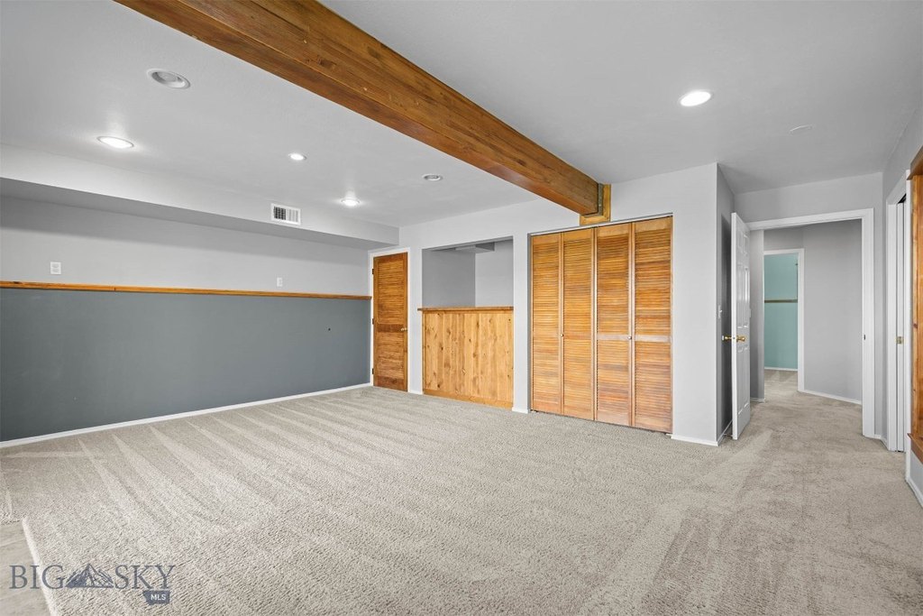 Livingston, Montana, 59047, United States, 4 Bedrooms Bedrooms, ,2 BathroomsBathrooms,Residential,Forsale,1944300