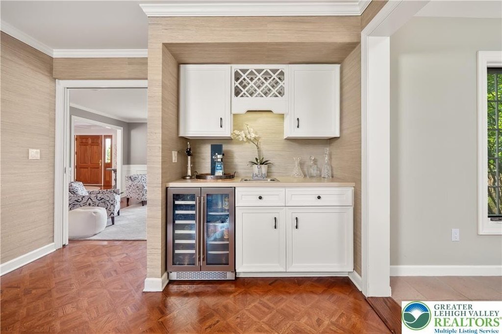 Lower Saucon Twp, Pennsylvania, 18015, United States, 6 Bedrooms Bedrooms, ,2.5 BathroomsBathrooms,Residential,Forsale,1929508