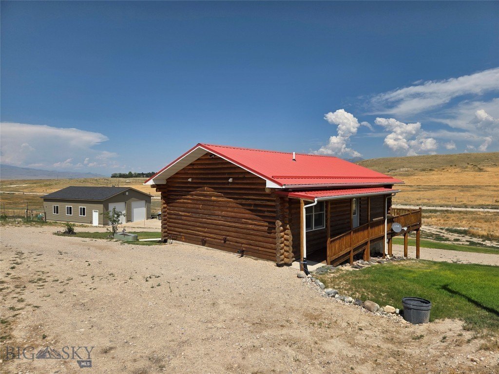 Twin Bridges, Montana, 59754, United States, 3 Bedrooms Bedrooms, ,1.5 BathroomsBathrooms,Residential,Forsale,1914983